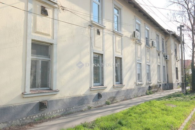 Eladó téglalakás, Budapesten, XIX. kerületben 47.5 M Ft