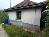 Eladó családi ház, Bajóton 25 M Ft, 2 szobás