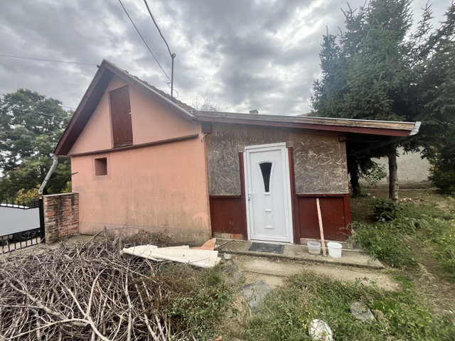 Eladó családi ház, Sarkadon, Veress Sándor utcában 10.9 M Ft