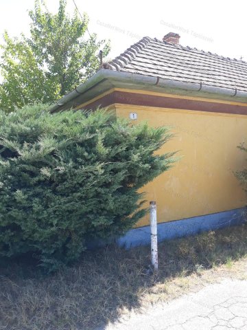 Eladó családi ház, Tápiószőlősön 15.9 M Ft, 2 szobás