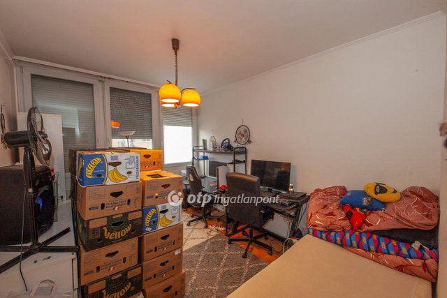 Eladó téglalakás, Budapesten, IV. kerületben 61 M Ft, 2+1 szobás