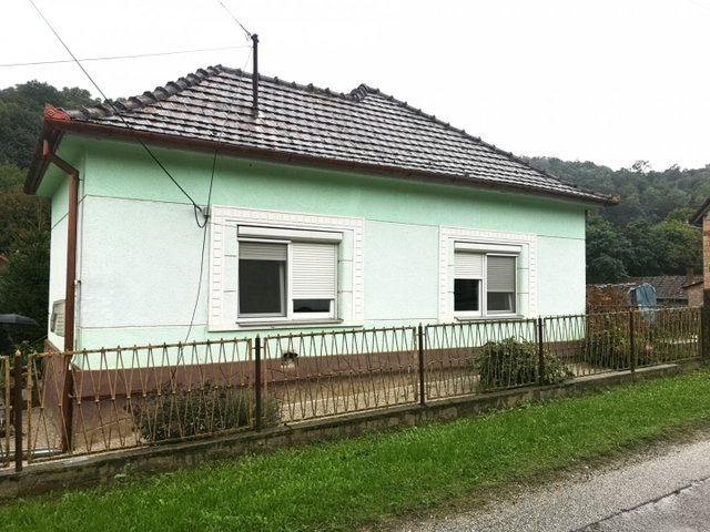 Eladó családi ház, Zalaszabaron 29.6 M Ft, 2 szobás