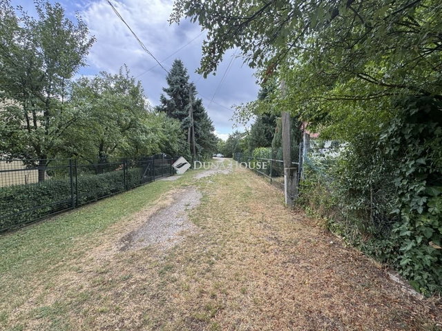 Eladó telek, Szentendrén 35 M Ft / költözzbe.hu