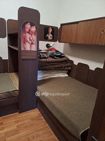 Eladó családi ház, Keszthelyen 41.9 M Ft, 2+2 szobás
