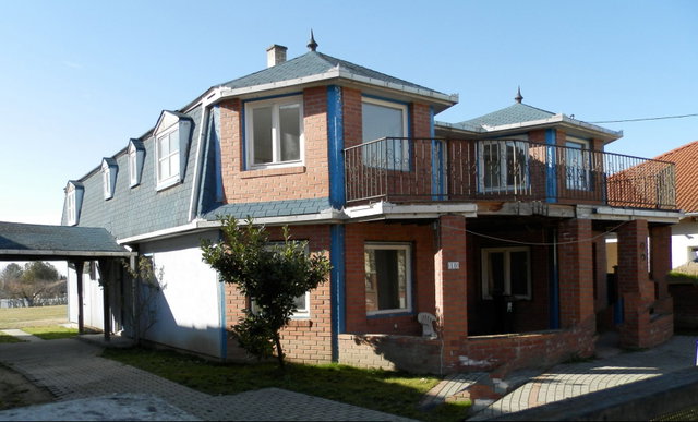 Eladó családi ház, Balatonbogláron 160 M Ft, 7 szobás