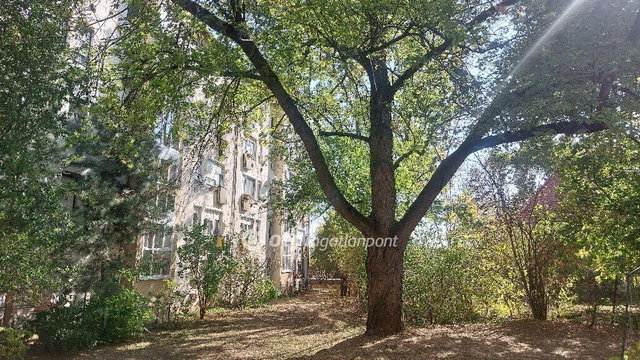 Eladó téglalakás, Budapesten, XVI. kerületben 52.9 M Ft
