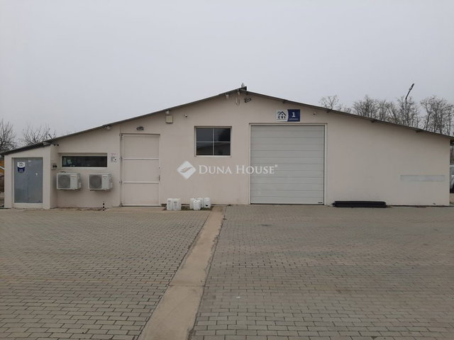 Kiadó ipari ingatlan, Kecskeméten 445 E Ft / hó