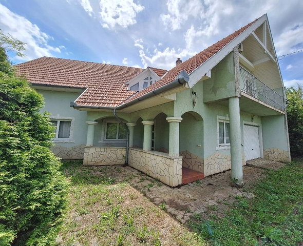 Eladó családi ház, Nemesbükön 83.493 M Ft, 4 szobás