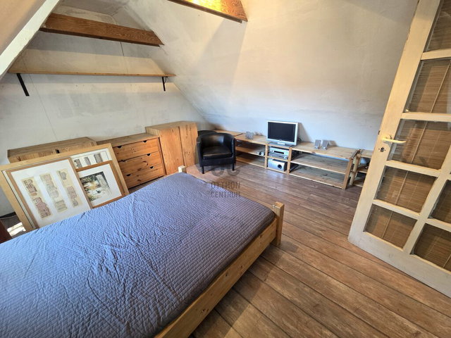 Eladó családi ház, Budaörsön 139.9 M Ft, 6 szobás