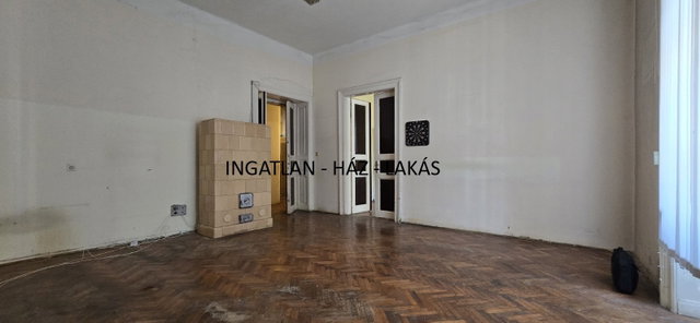 Eladó téglalakás, Budapesten, VIII. kerületben, Üllői úton