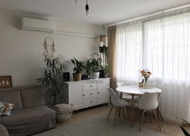 Eladó panellakás, Budapesten, XI. kerületben 101.9 M Ft, 4 szobás