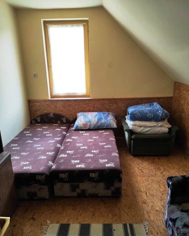Eladó hotel, Komlóskán 55.9 M Ft, 5+1 szobás