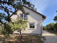 Eladó családi ház, Tatán 63.9 M Ft, 3+1 szobás
