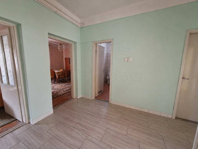 Eladó családi ház, Alsórajkon 23 M Ft, 2 szobás