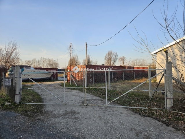 Eladó ipari ingatlan, Pécsett 254.1 M Ft / költözzbe.hu