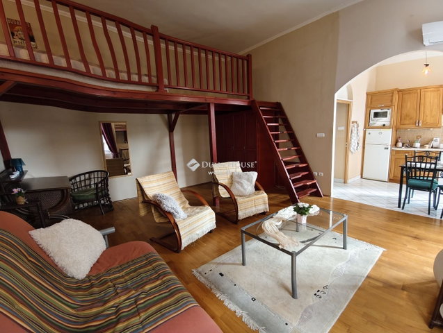 Eladó téglalakás, Szombathelyen 43 M Ft, 1 szobás