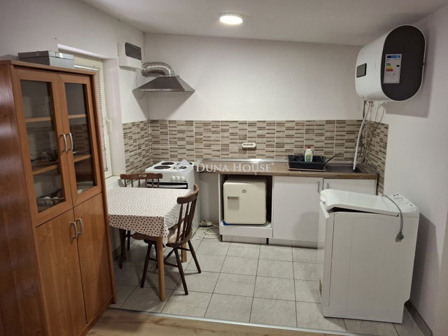 Kiadó téglalakás, albérlet, Alcsútdobozon 180 E Ft / hó