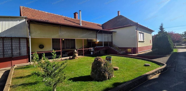 Eladó családi ház, Kunszálláson 59.9 M Ft, 4 szobás