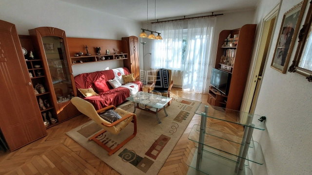 Eladó téglalakás, Hévízen 62 M Ft, 2 szobás