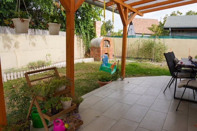 Eladó ikerház, Szigetszentmiklóson 90 M Ft, 2+1 szobás