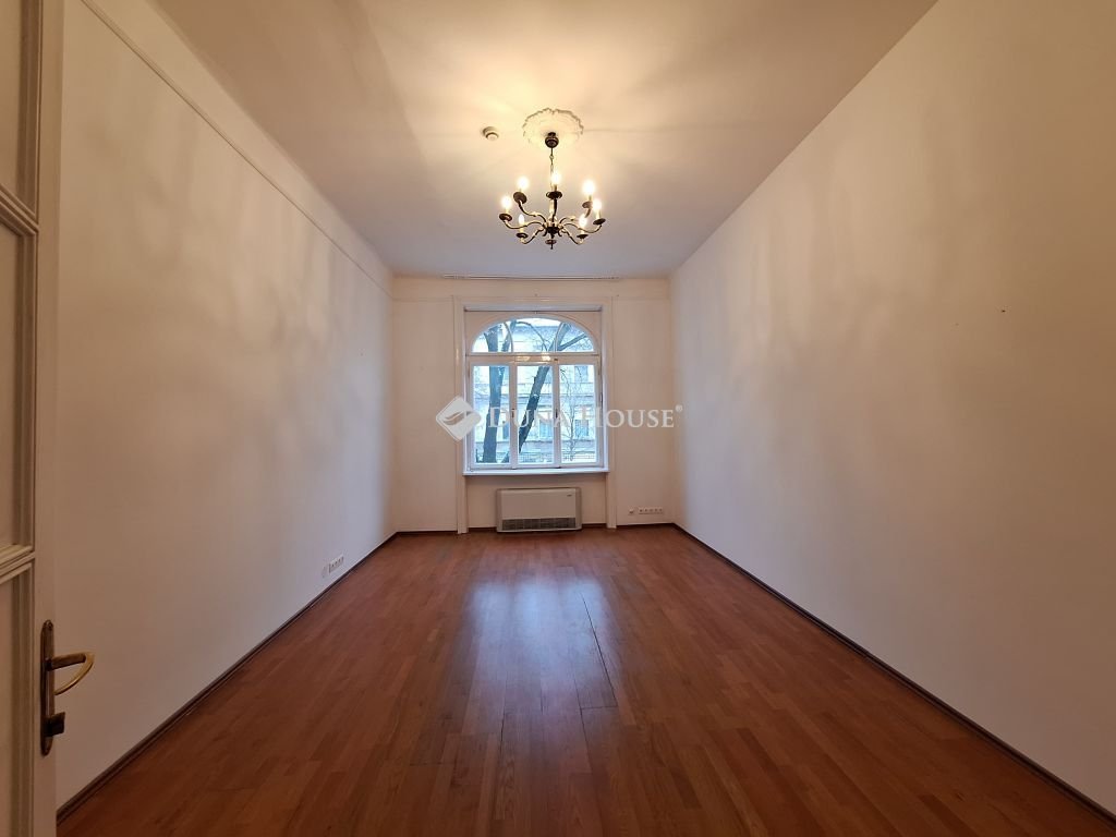 25m² · 203.420 ft