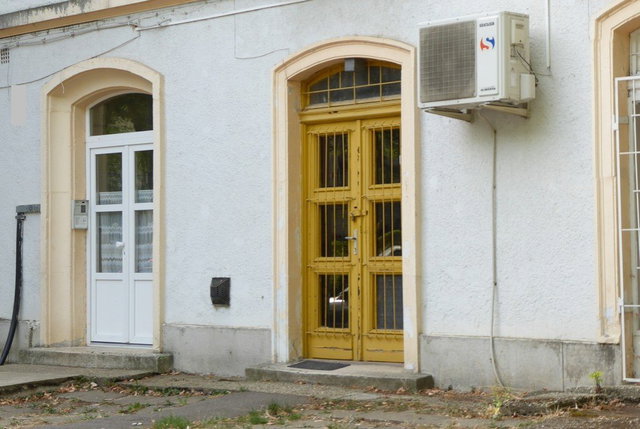 Eladó üzlethelyiség, Komlón 22.9 M Ft / költözzbe.hu