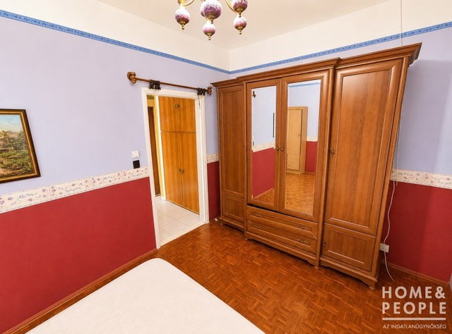 Eladó családi ház, Sándorfalván 73.99 M Ft, 4 szobás