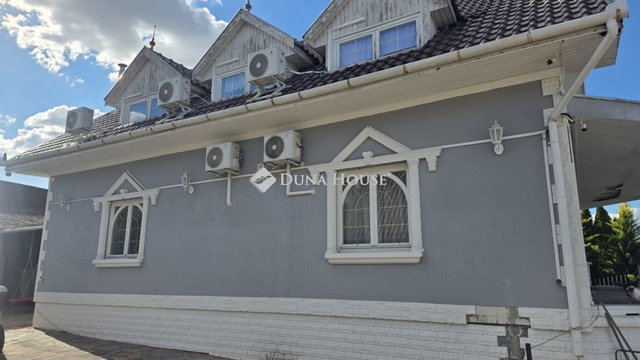 Eladó családi ház, Hévízgyörkön 82.9 M Ft, 8 szobás