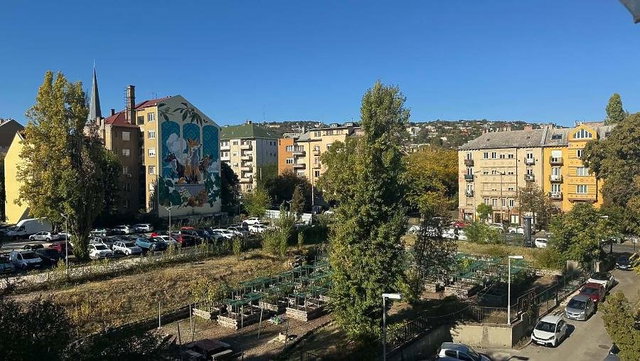 Eladó téglalakás, Budapesten, XII. kerületben, Szoboszlai utcában
