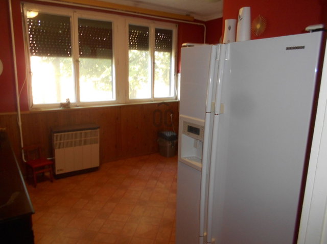 Kiadó téglalakás, albérlet, Kisvárdán 130 E Ft / hó, 3 szobás