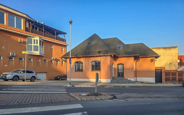 Eladó ipari ingatlan, Sopronban 90 M Ft, 4 szobás