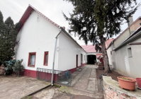 Eladó családi ház, Sárváron 61 M Ft, 3 szobás