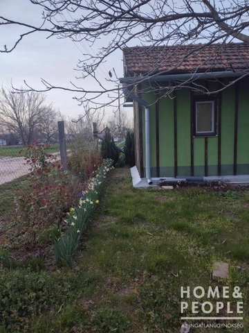 Eladó mezogazdasagi ingatlan, Hódmezővásárhelyen 12 M Ft