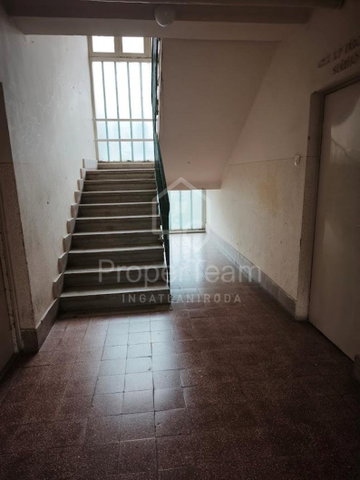 Eladó téglalakás, Tatabányán 21.99 M Ft, 1 szobás
