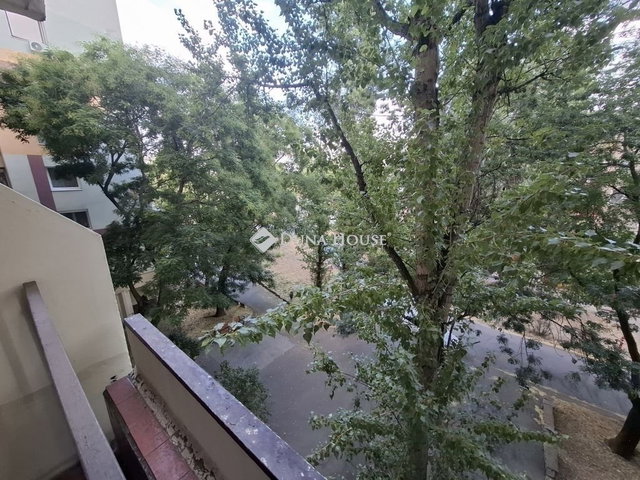 Eladó panellakás, Budapesten, III. kerületben 75 M Ft, 2 szobás