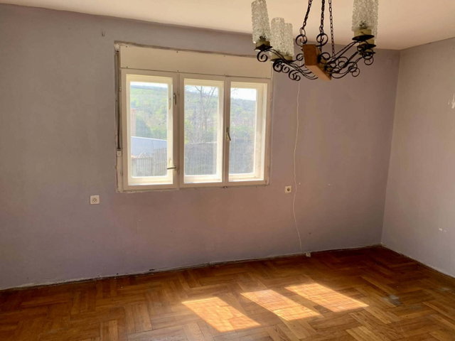 Eladó családi ház, Piliscsabán 45.9 M Ft, 3 szobás