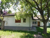 Eladó családi ház, Enyingen 60 M Ft, 4 szobás