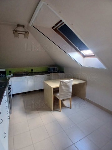 Eladó családi ház, Balatonkenesén 87.9 M Ft, 1+2 szobás