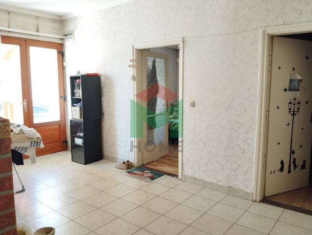 Eladó családi ház, Balatonújlakon 49.8 M Ft, 5 szobás