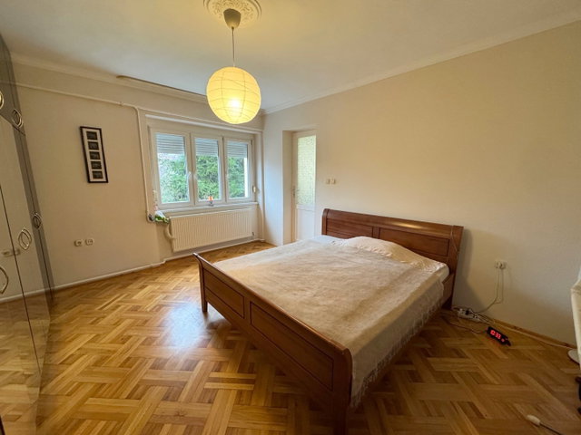 Eladó téglalakás, Nyíregyházán, Sóstói úton 87.5 M Ft