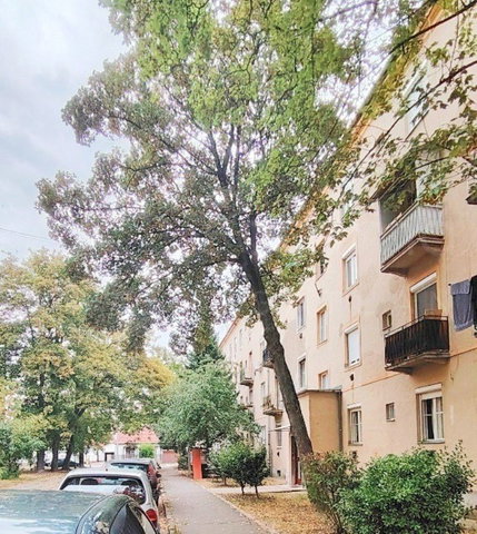 Eladó téglalakás, Miskolcon 27 M Ft, 2 szobás