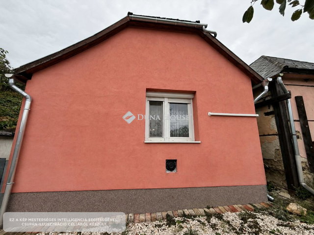 Eladó családi ház, Csolnokon 54 M Ft, 1 szobás