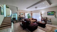 Eladó családi ház, Veresegyházon 159.9 M Ft, 4 szobás