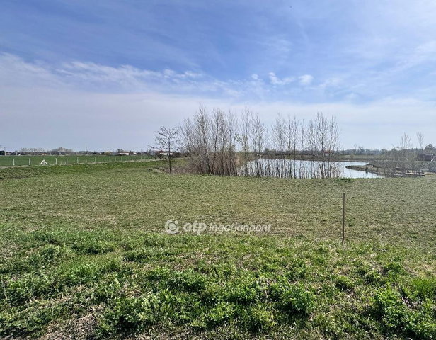 Eladó telek, Győrzámolyon 22 M Ft / költözzbe.hu