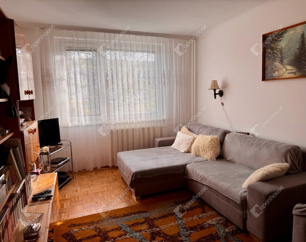 Eladó panellakás, Sopronban 45.9 M Ft, 2 szobás
