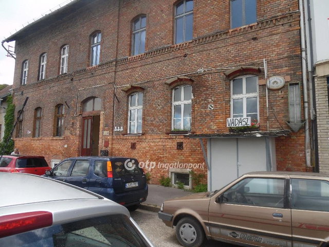 Eladó üzlethelyiség, Budapesten, III. kerületben 59 M Ft