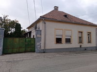 Eladó sorház, Devecseren 17.9 M Ft, 1 szobás
