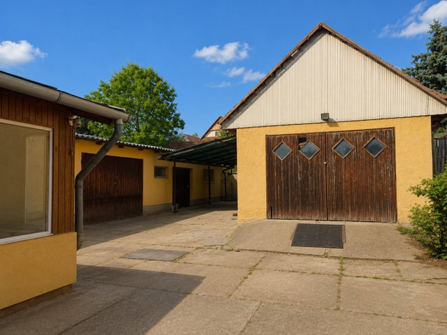 Eladó családi ház, Szadán 82 M Ft, 3 szobás