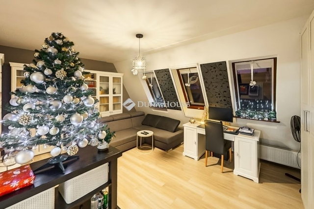 Eladó téglalakás, Kecskeméten 74.5 M Ft, 4 szobás