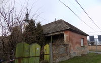 Eladó családi ház, Decsen, Arany János utcában 4.9 M Ft